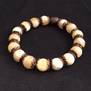 7" Honey Jade Bracelet Unconditional Love